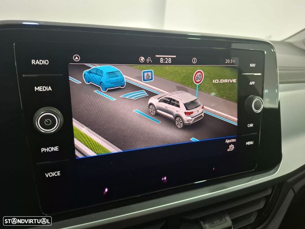 VW T-Roc 1.0 TSI Urban - 18