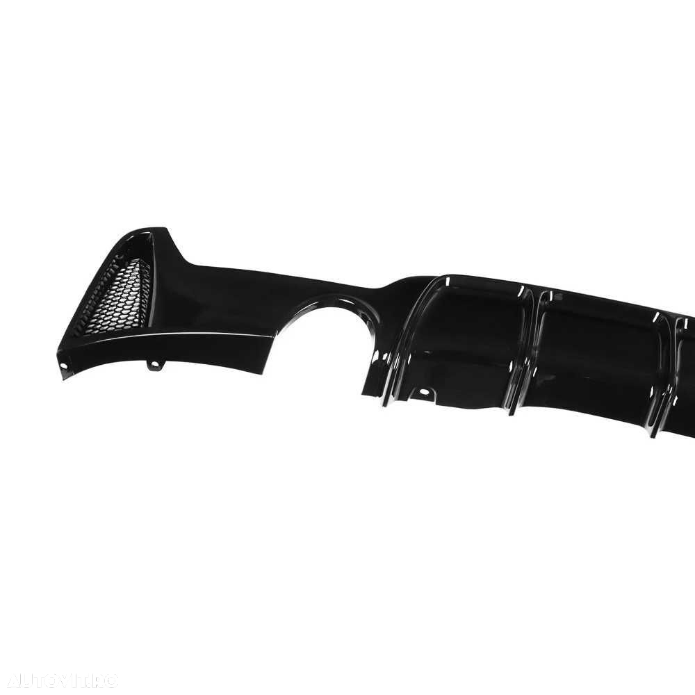 Difuzor Bara Spate M Performance BMW F32 F33 F36, Evacuari Simple 440 - 2