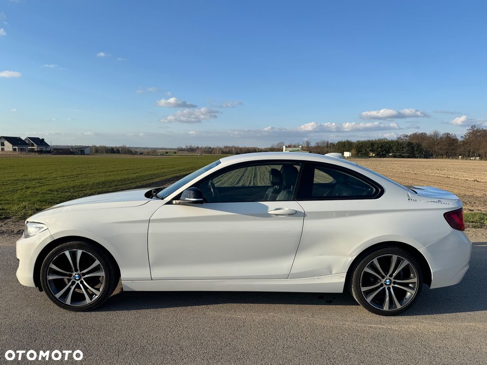 BMW Seria 2 218d Sport Line - 3
