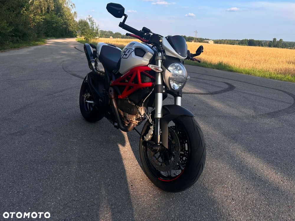 Ducati Monster - 16