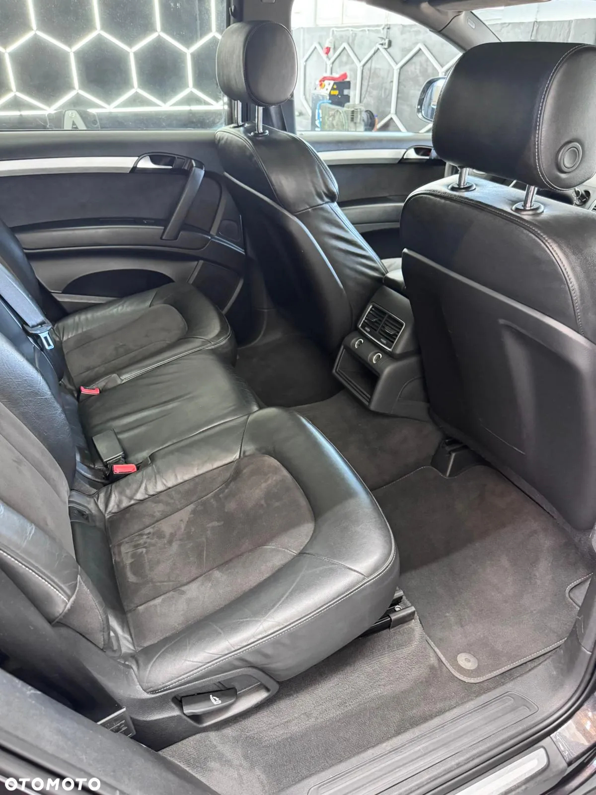 Audi Q7 3.0 TDI DPF Quattro Tiptronic - 28