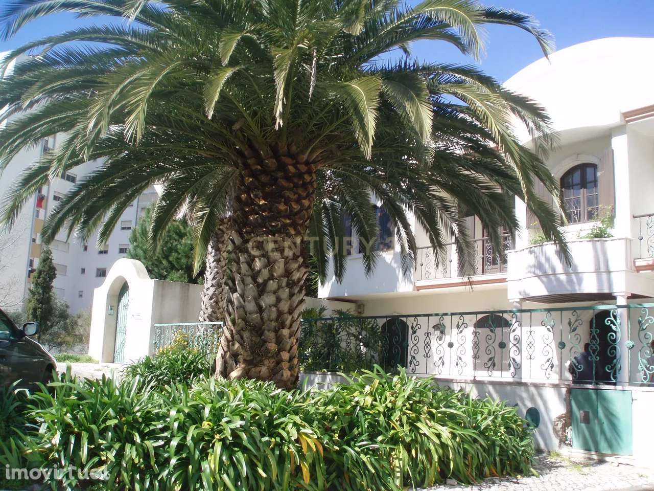 Excelente Moradia T4 em Massamá - Grande imagem: 2/25