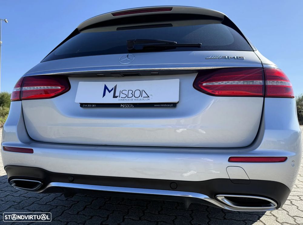 Mercedes-Benz E 220 d AMG - 17
