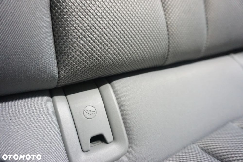 Audi A4 Avant 40 TFSI quattro S tronic - 29