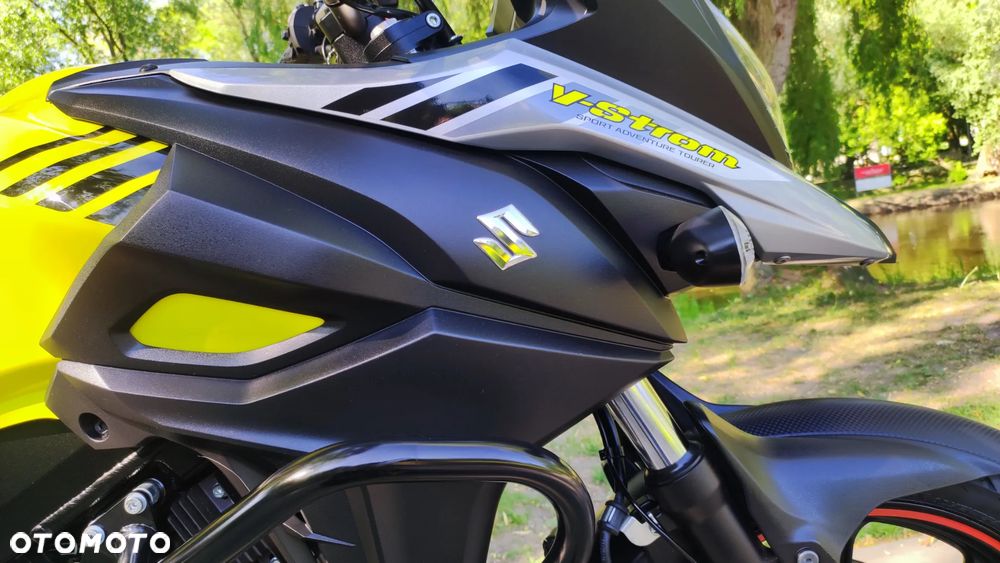 Suzuki V-STROM - 15
