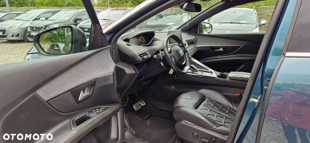 Peugeot 5008 - 15