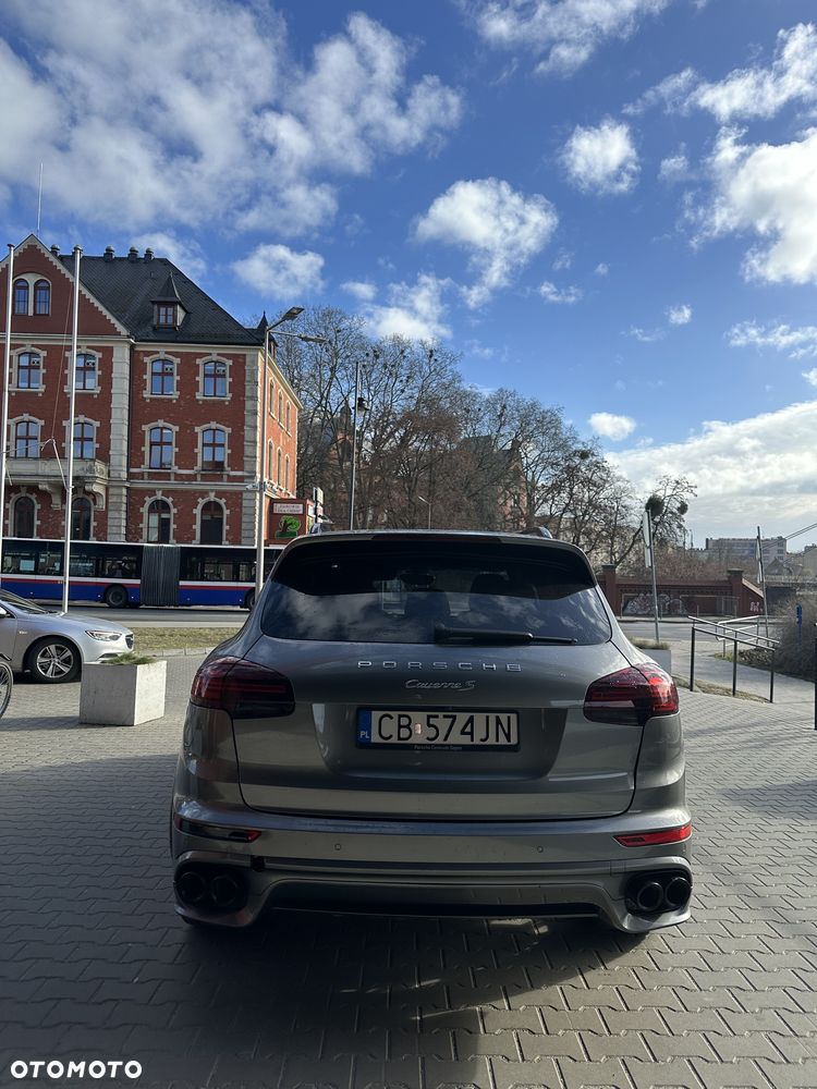 Porsche Cayenne S Diesel - 4