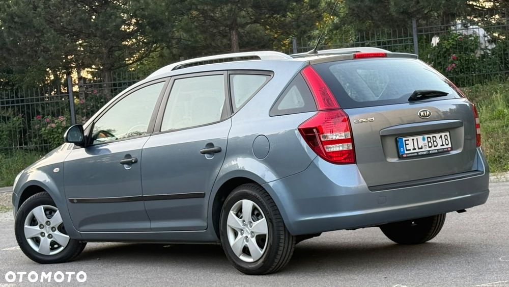 Kia Ceed 1.4 CVVT Attract - 30