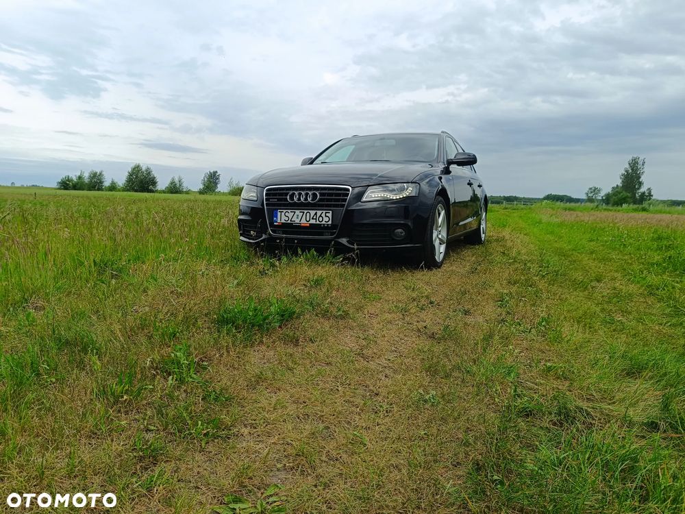 Audi A4 Avant 2.0 TDI DPF quattro S line Sportpaket (plus) - 1