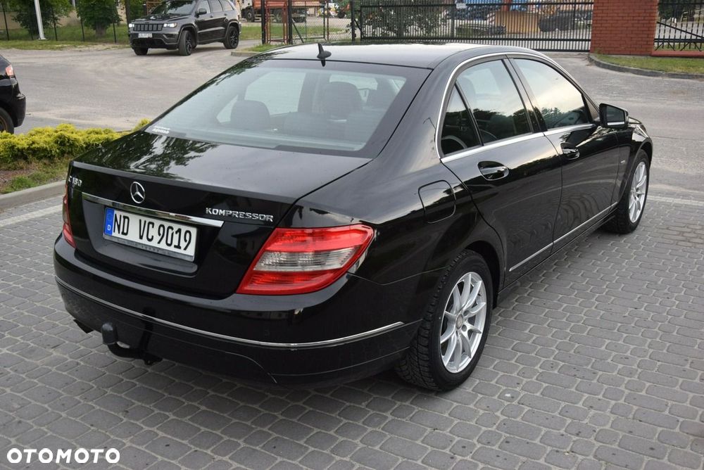 Mercedes-Benz Klasa C - 12
