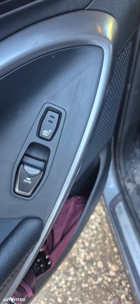 Hyundai Santa Fe 2.2 CRDi 4WD Automatik Premium - 12