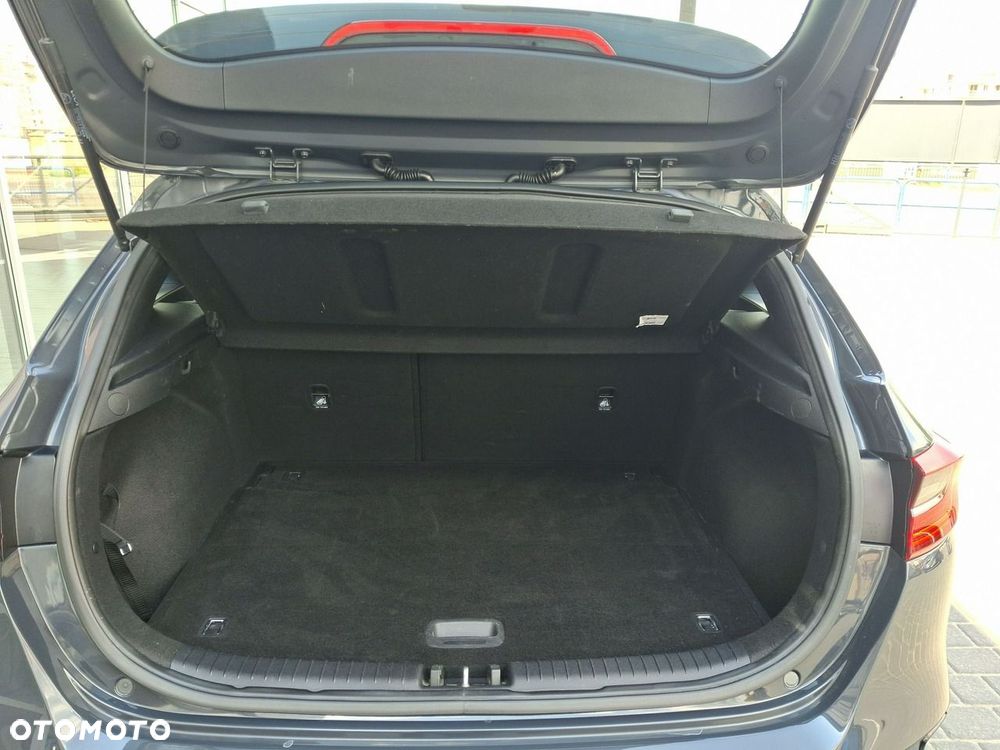 Kia Ceed 1.5 T-GDI M - 14