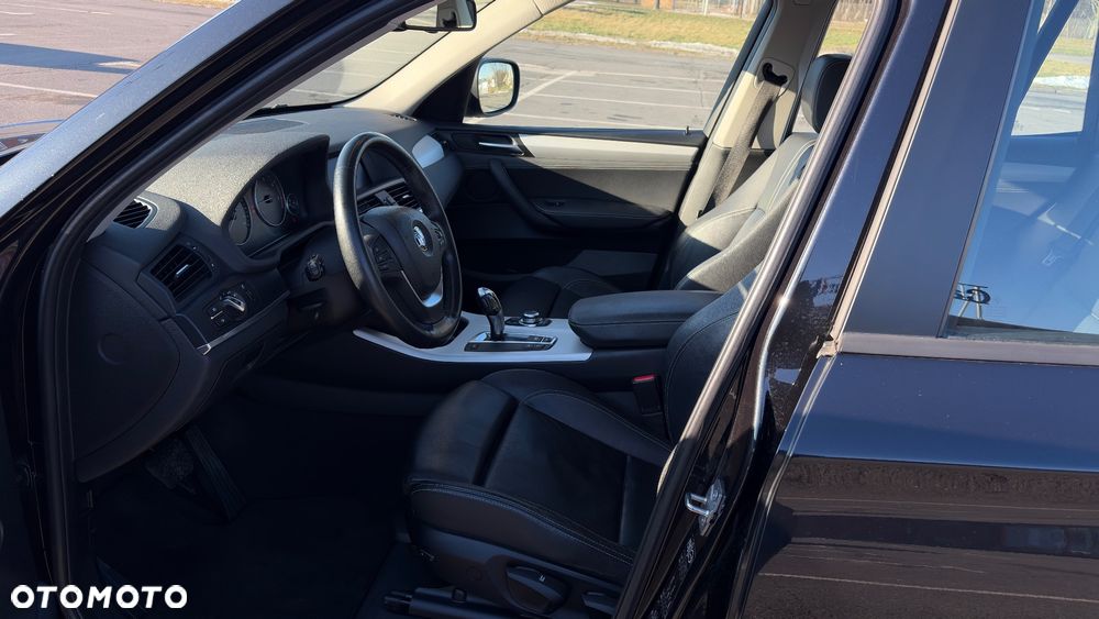 BMW X3 xDrive20d - 23