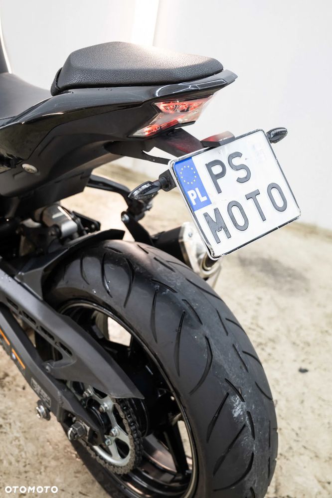 Kawasaki Z 900 - 18