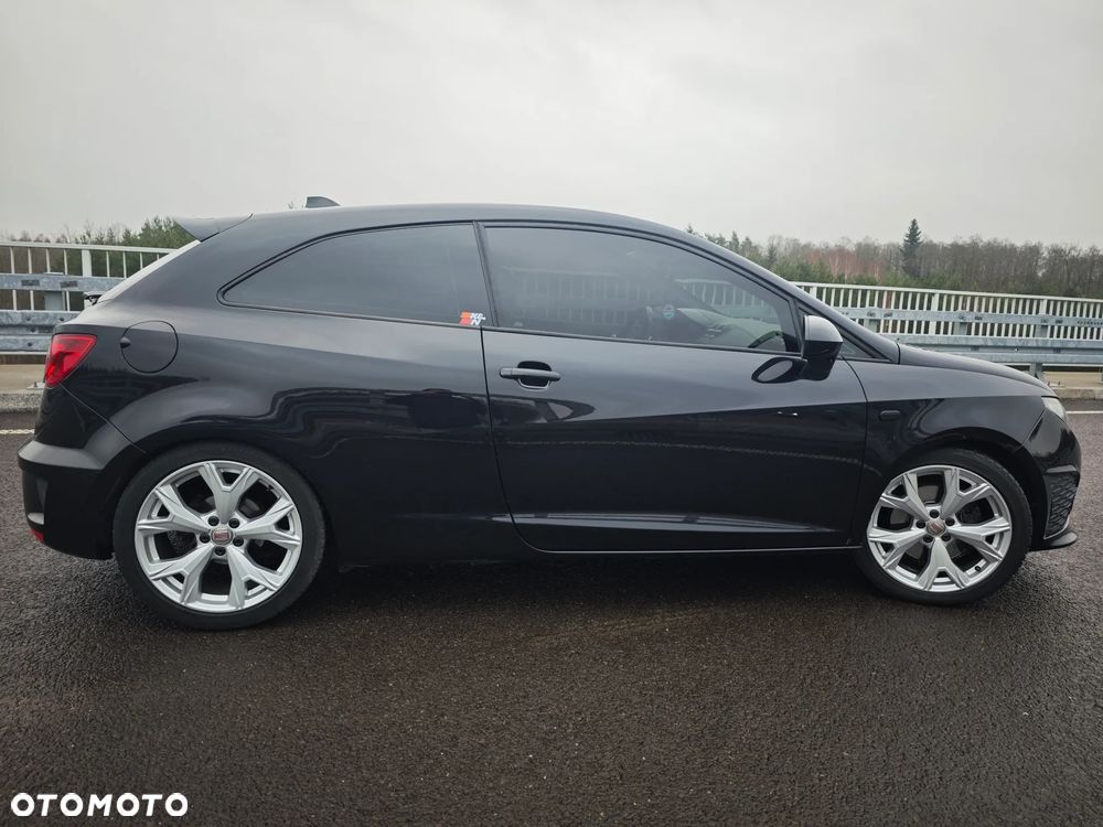 Seat Ibiza SC 1.4 TSI Cupra DSG - 11