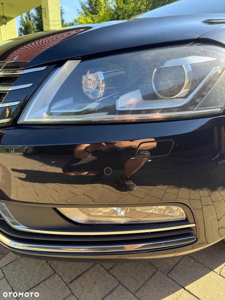 Volkswagen Passat 1.6 TDI DPF BlueMot Comfortline - 9