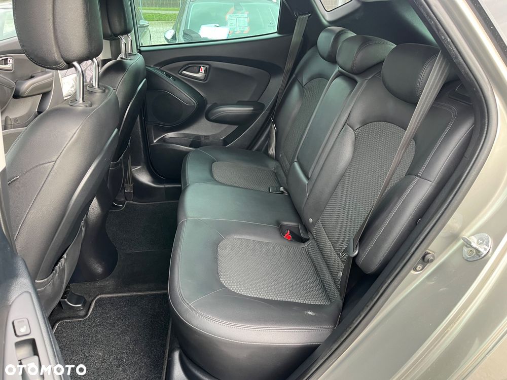 Hyundai ix35 2.0 CRDi Premium 2WD - 17
