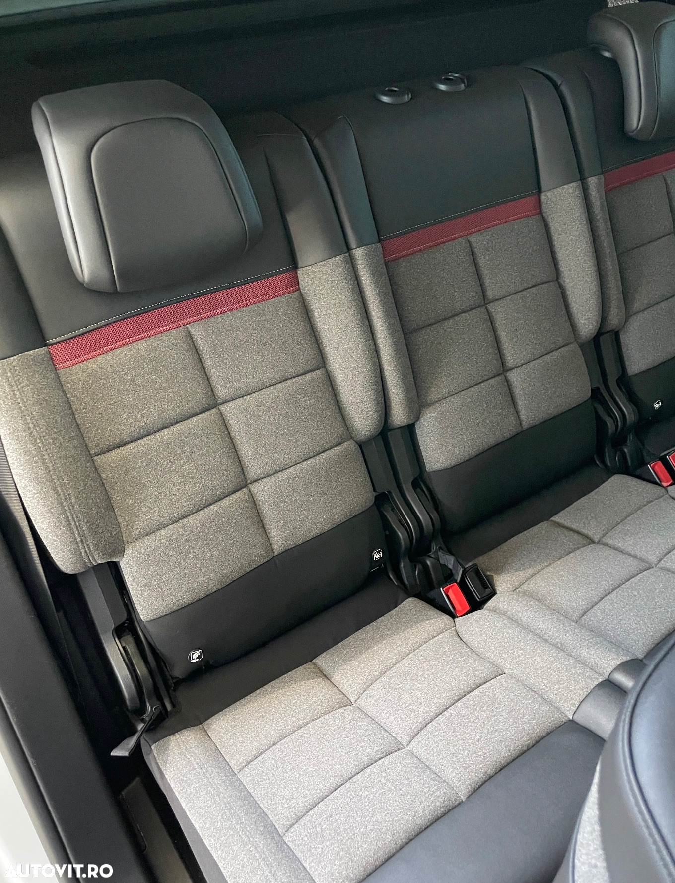Citroën C5 Aircross 1.6 PHeV FWD 225 EAT8 Shine - 13
