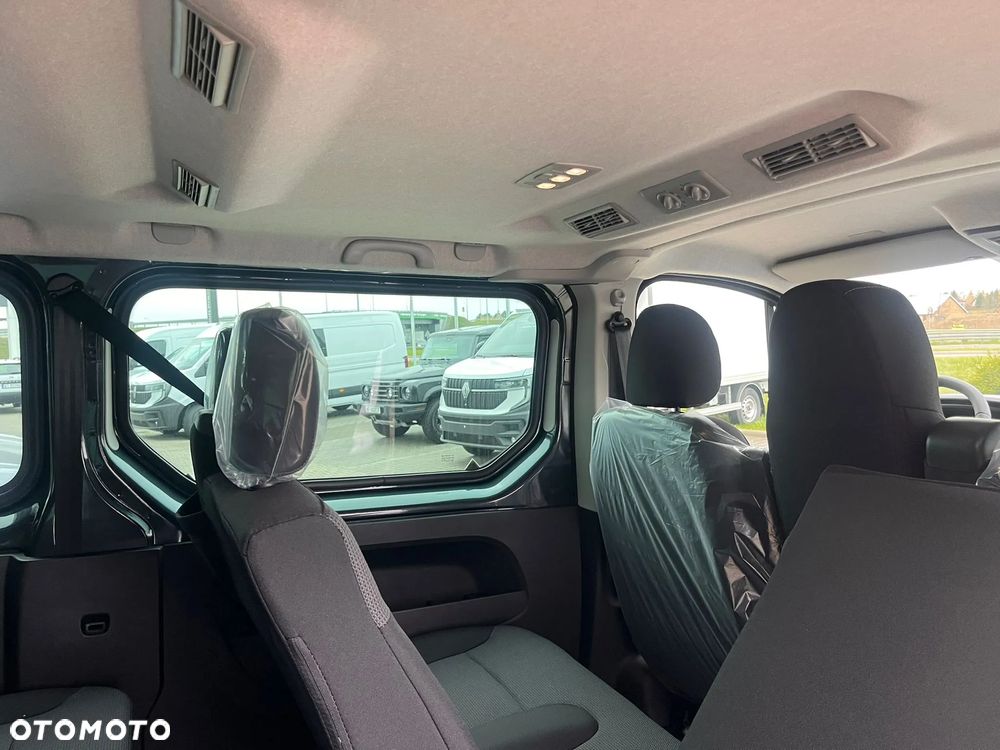 Renault Trafic 2.0 dCi - 9