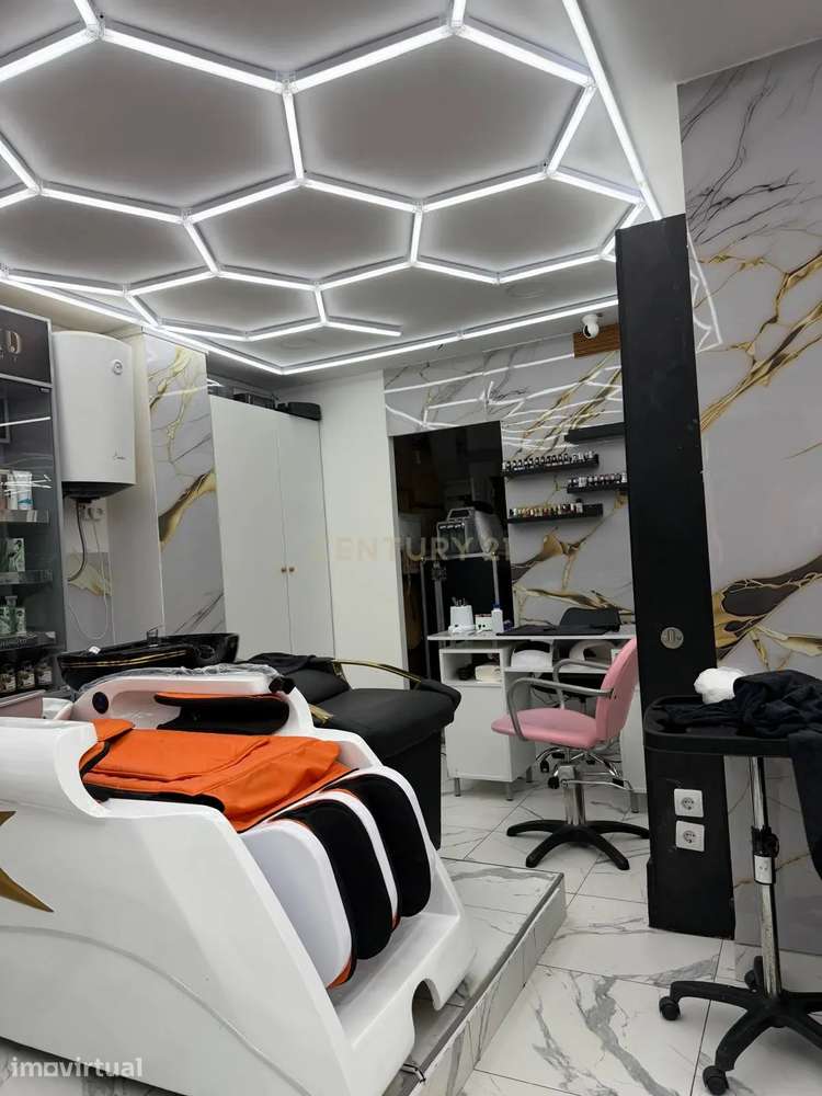 Luxuoso Salão de Cabeleireiro em Odivelas, Lisboa para Trespasse - Grande imagem: 3/18