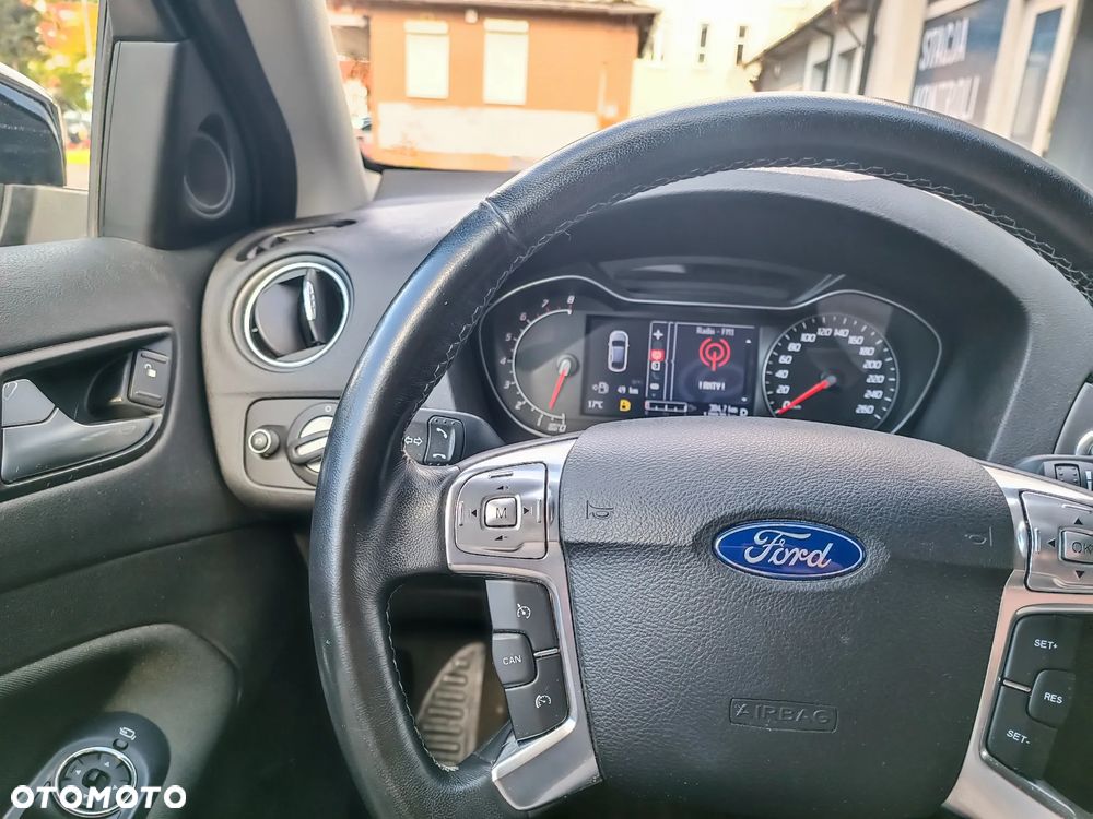 Ford Mondeo 2.0 EcoBoost Titanium - 15