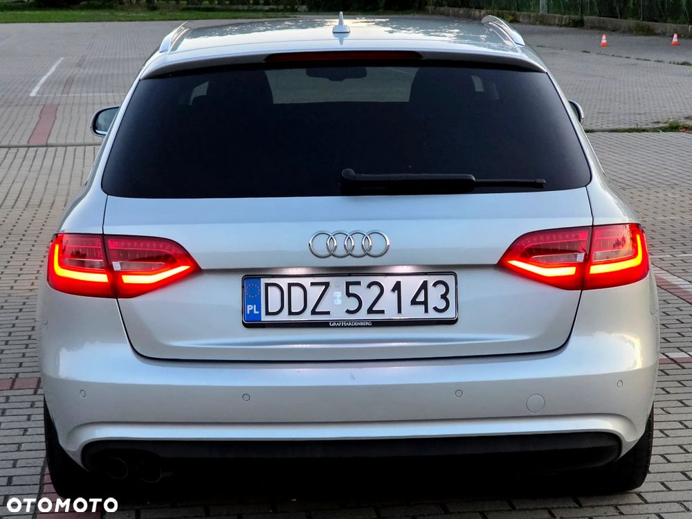 Audi A4 Avant - 6