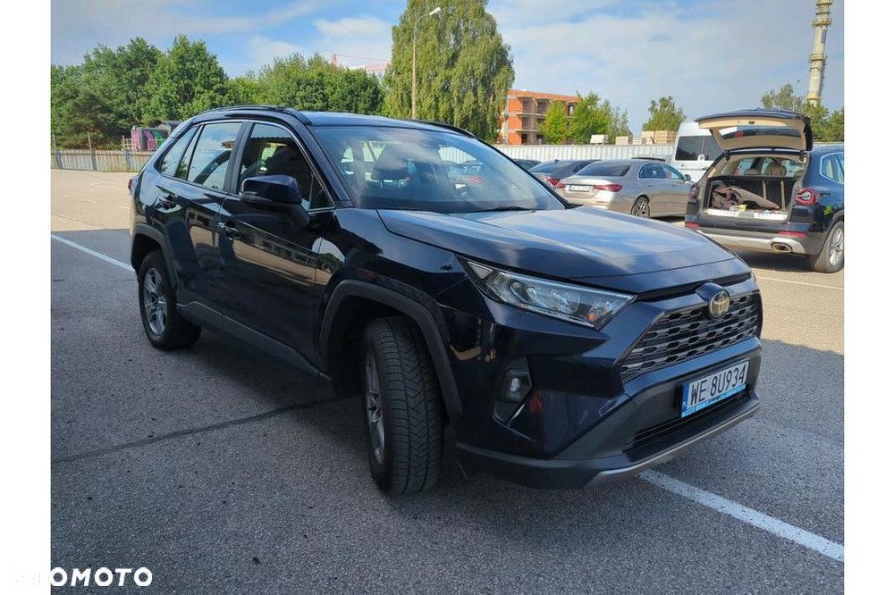 Toyota RAV4 - 3