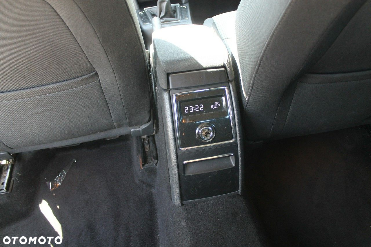 Skoda Superb - 12