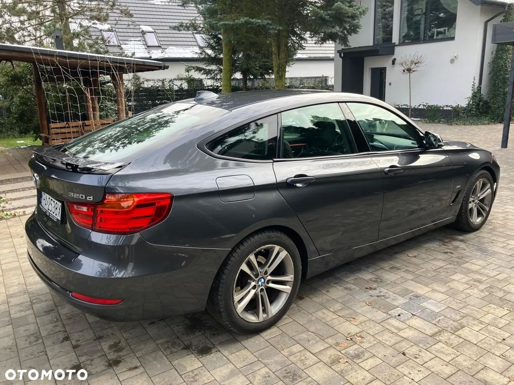 BMW Seria 3 320d Sport Line - 2