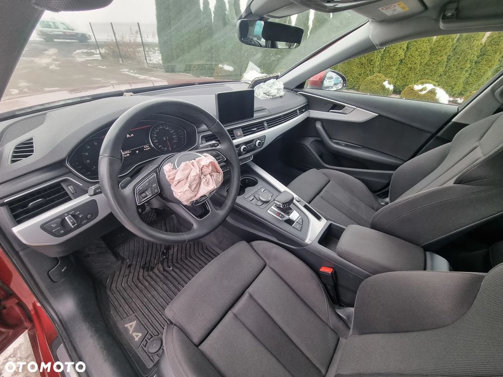 Audi A4 Avant 40 TFSI S tronic sport - 10