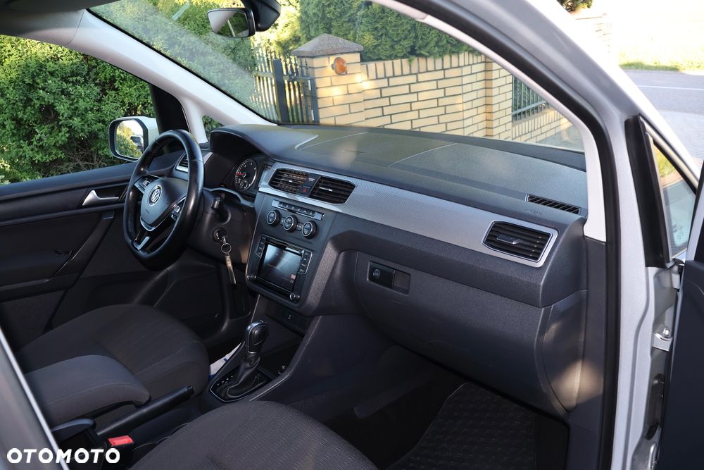 Volkswagen Caddy 2.0 TDI Comfortline DSG - 6