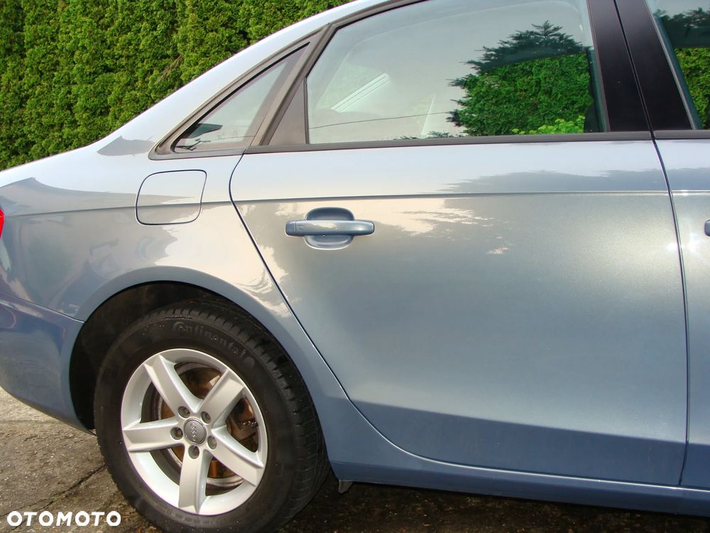 Audi A4 Limousine - 34