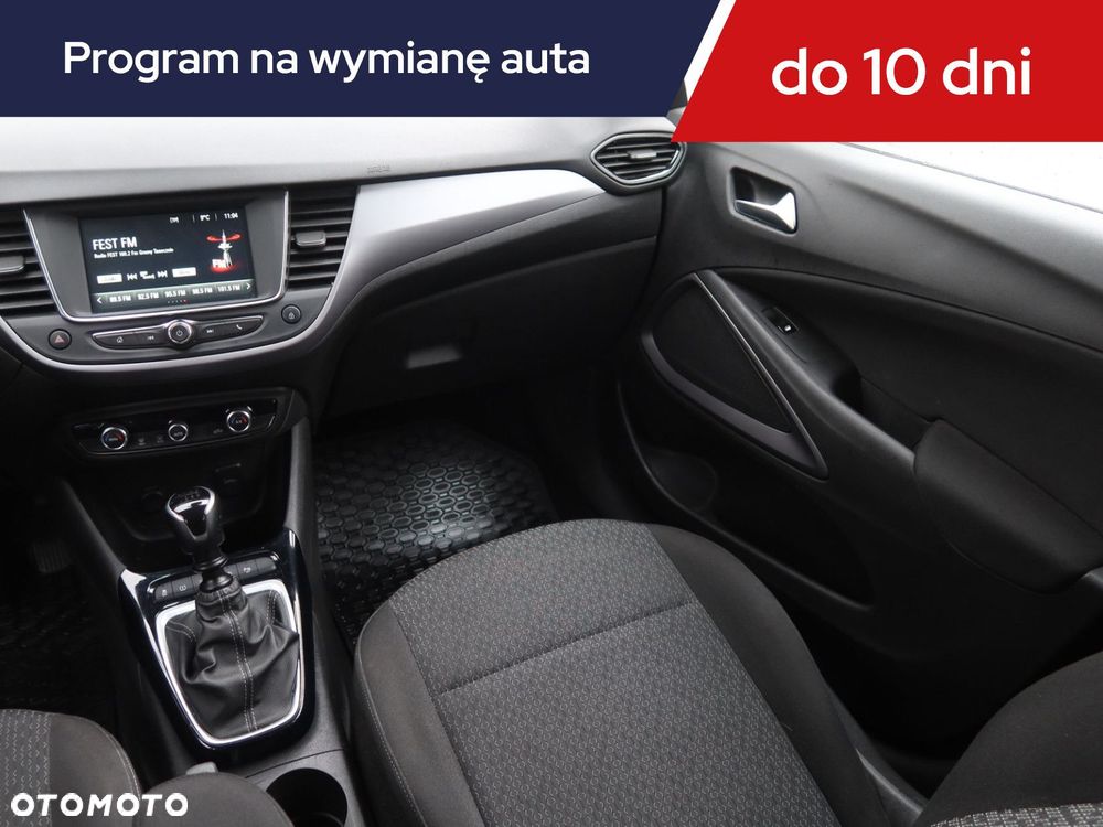 Opel Crossland X - 10