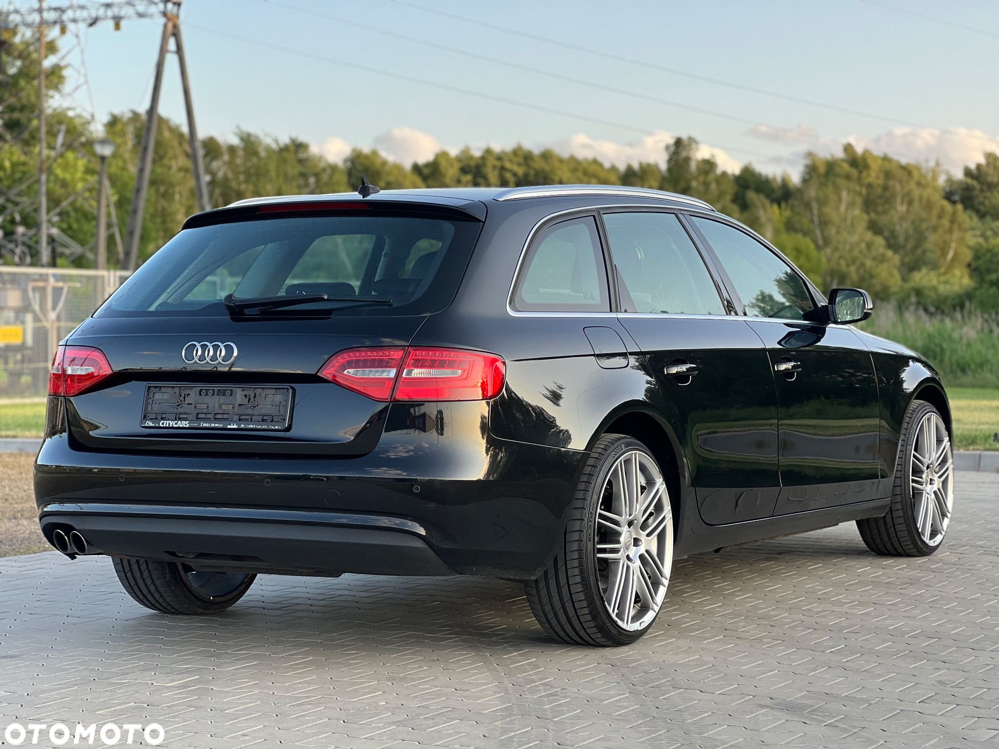 Audi A4 - 12