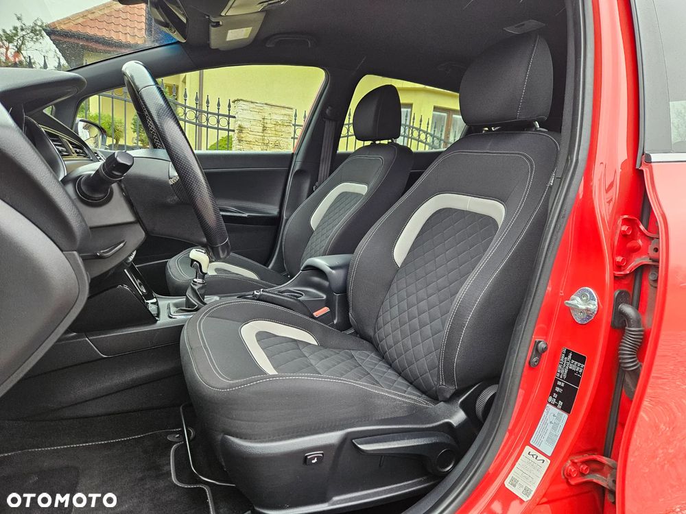 Kia Ceed 1.0 T-GDI ISG GT Line - 24