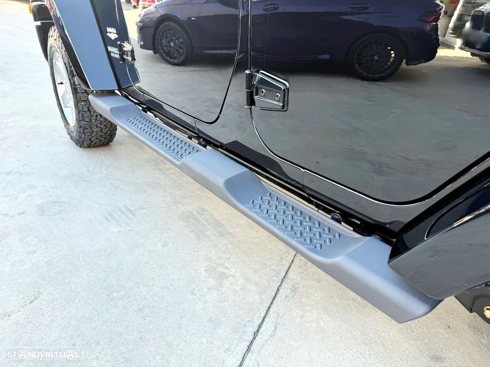 Jeep Wrangler Unlimited 2.8 CRD ATX Sahara Adventure Edition - 49