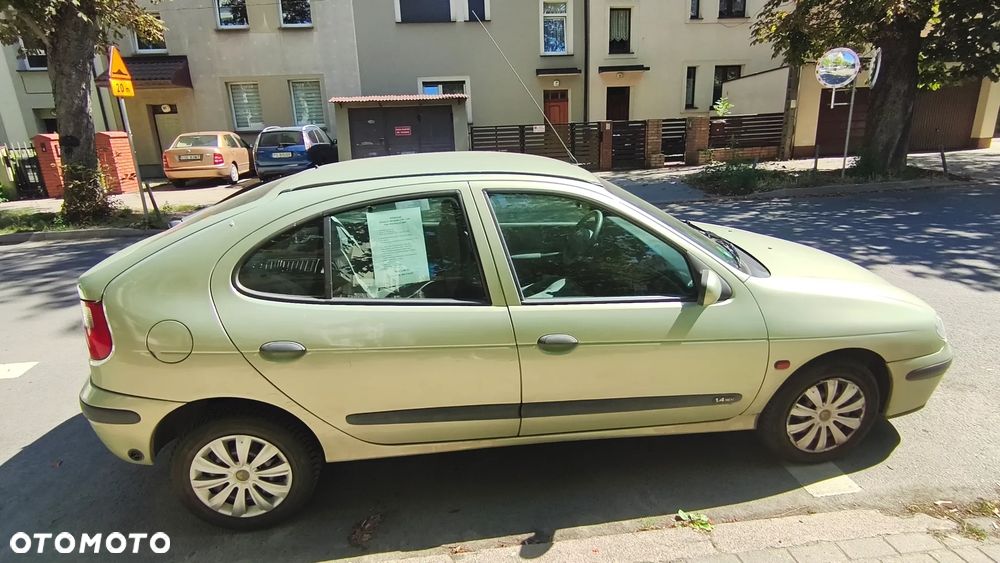 Renault Megane 1.4 16V Authentique - 3