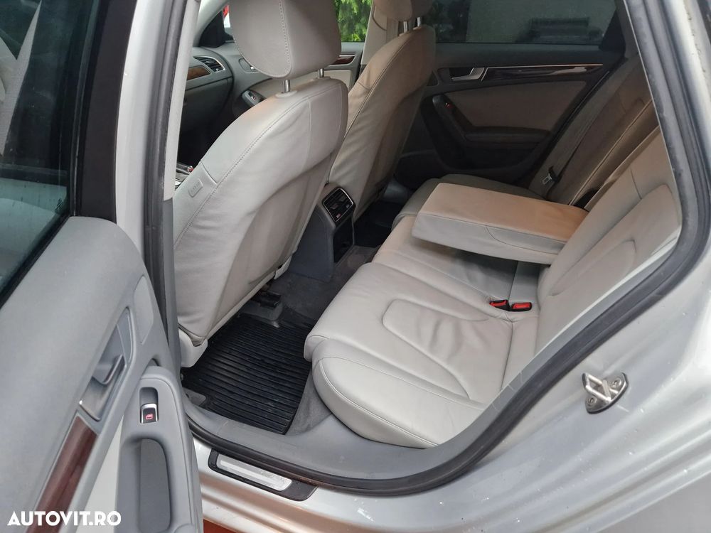 Audi A4 2.0 TDI DPF multitronic Ambition - 8