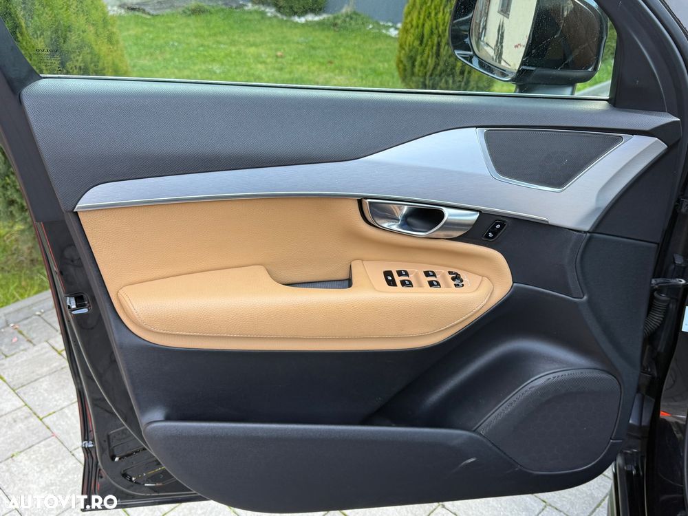 Volvo XC 90 D5 AWD Inscription - 36