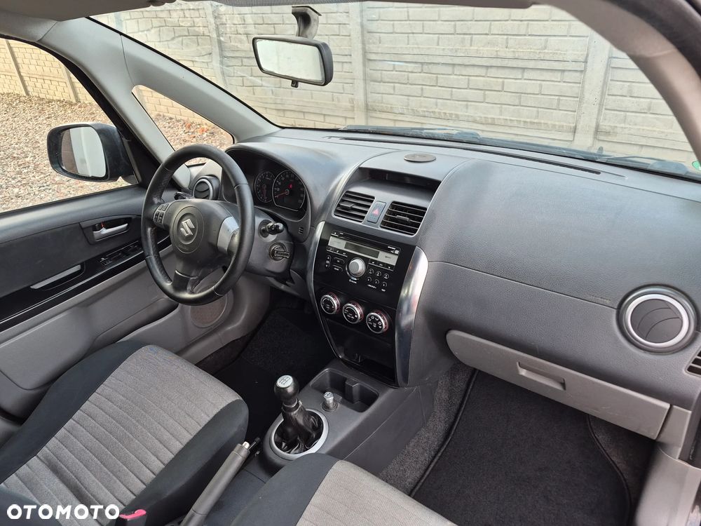 Suzuki SX4 1.6 VVT 4x4 Comfort - 14