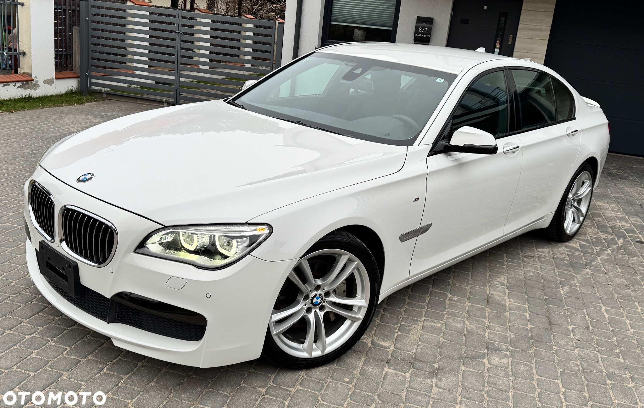BMW Seria 7 740i - 6