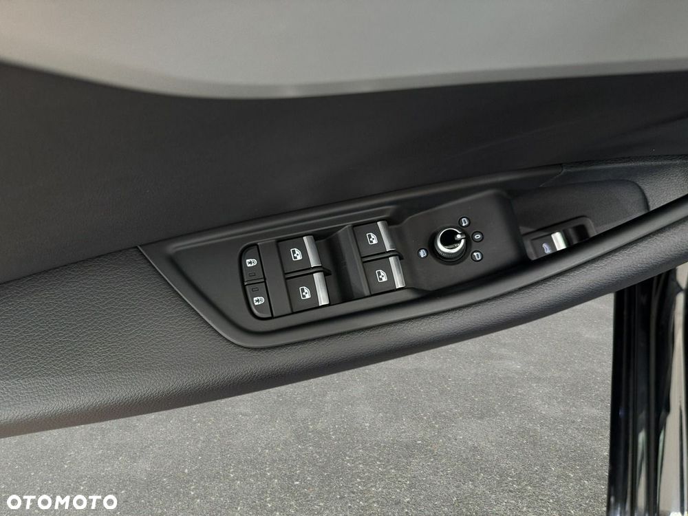 Audi A4 Limousine - 32