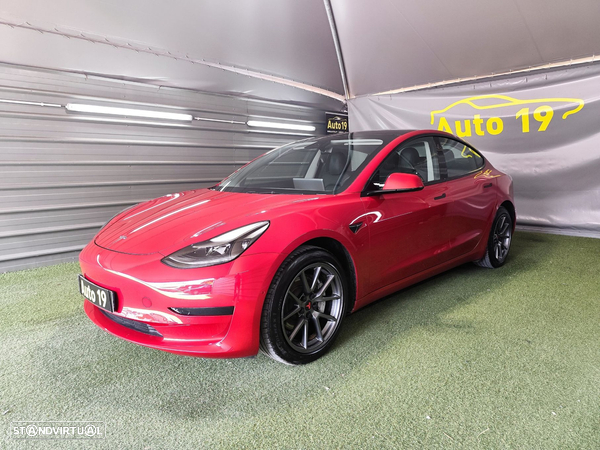 Tesla Model 3 Standard Range Plus RWD