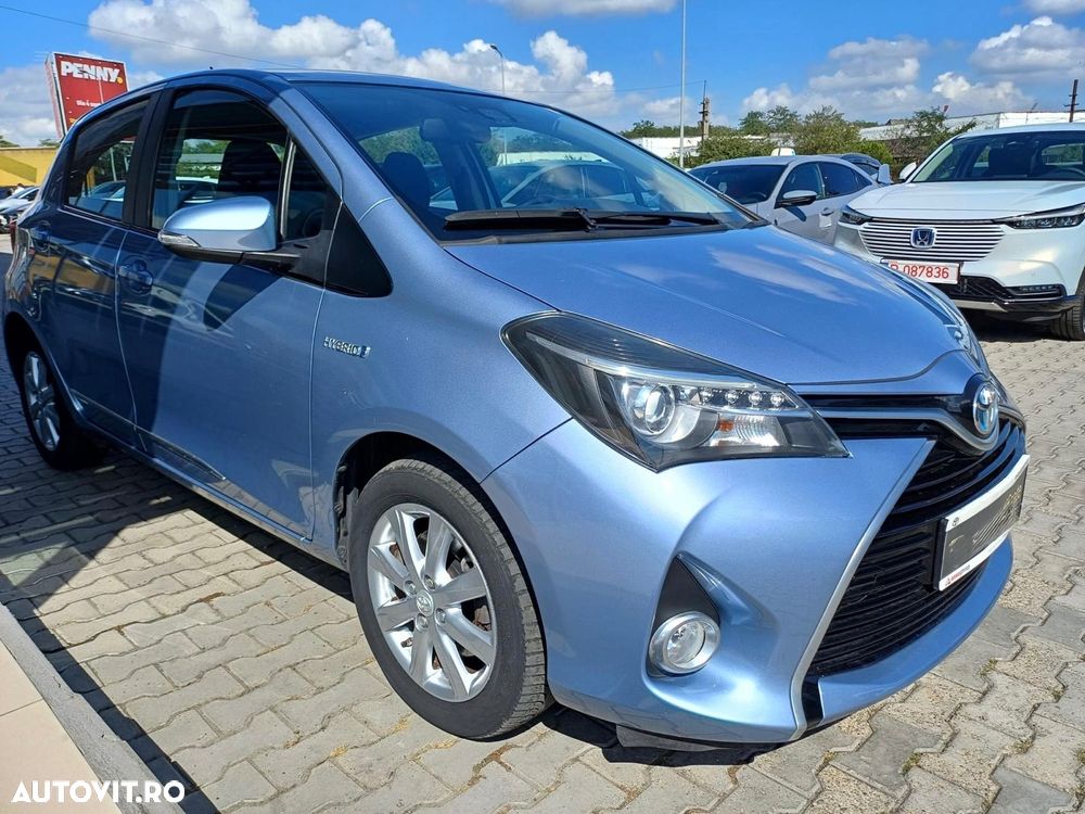 Toyota Yaris 1.5 VVT-i HSD Luna - 6