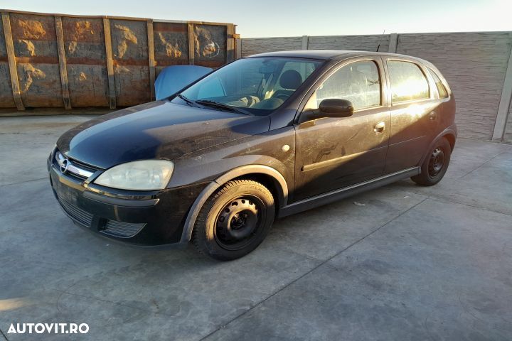 Dezmembrez Opel Corsa C [2000 - 2003] Hatchback 5-usi 1.2 MT (75 hp) - 2