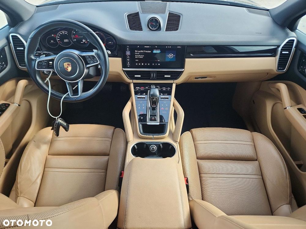 Porsche Cayenne Standard - 7