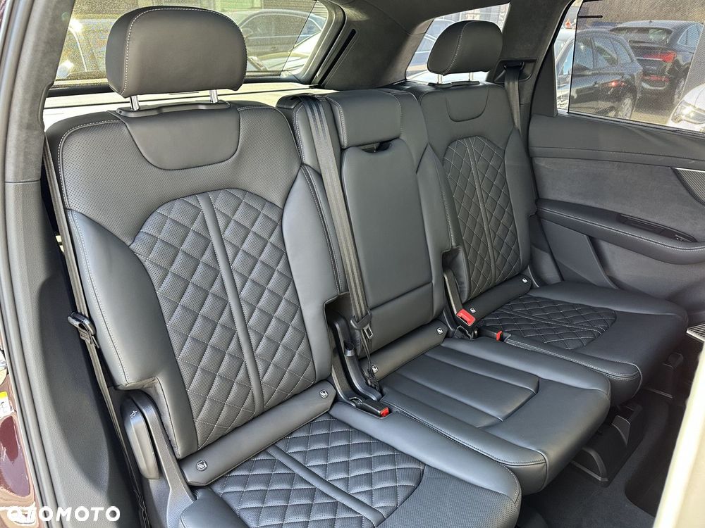 Audi Q7 - 29