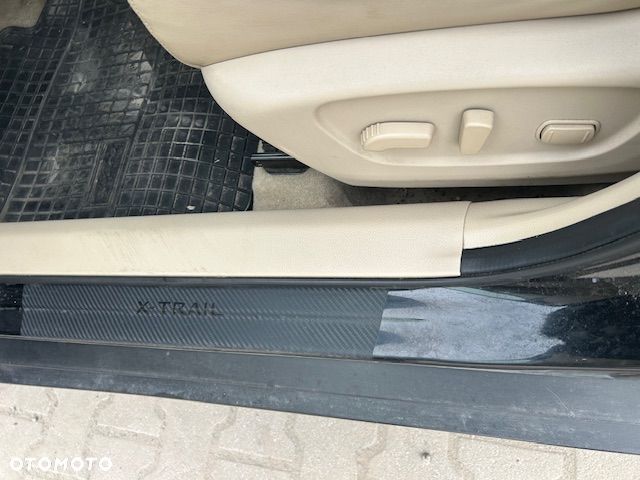 Nissan X-Trail 2.0 dCi Tekna 4WD Xtronic - 13