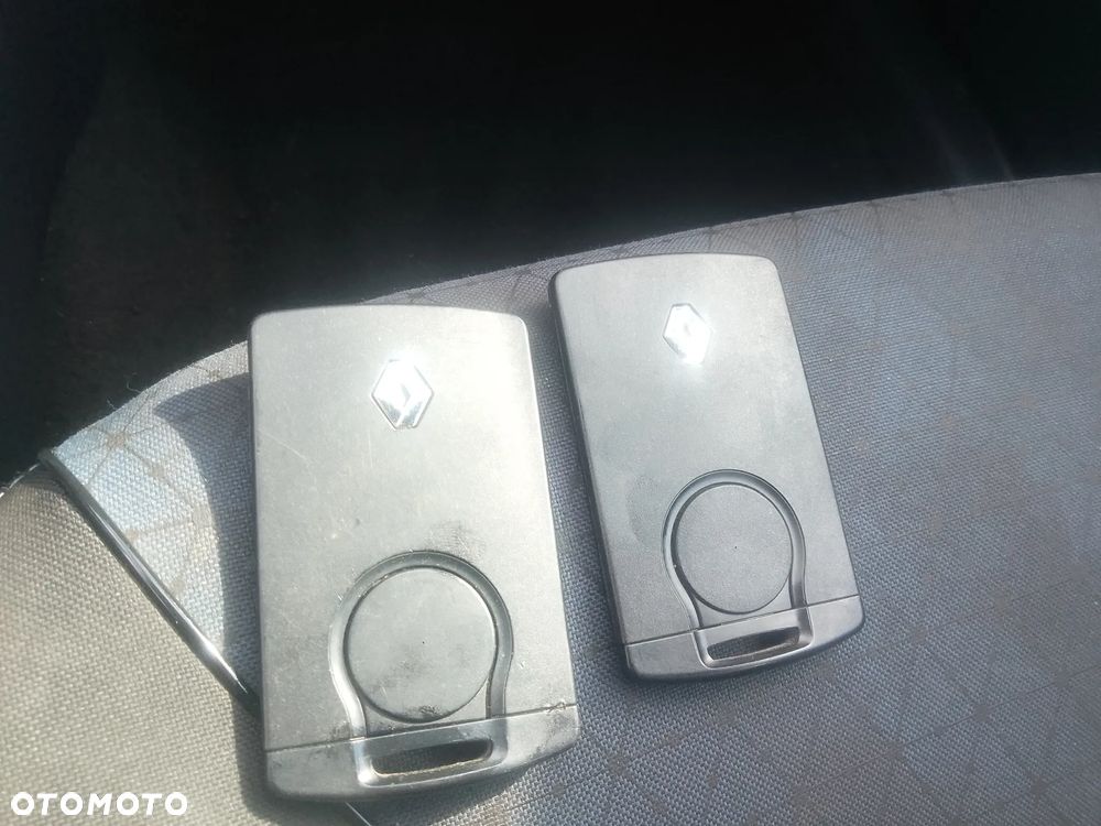 Renault Clio 0.9 Energy TCe Intens+ EU6 - 10