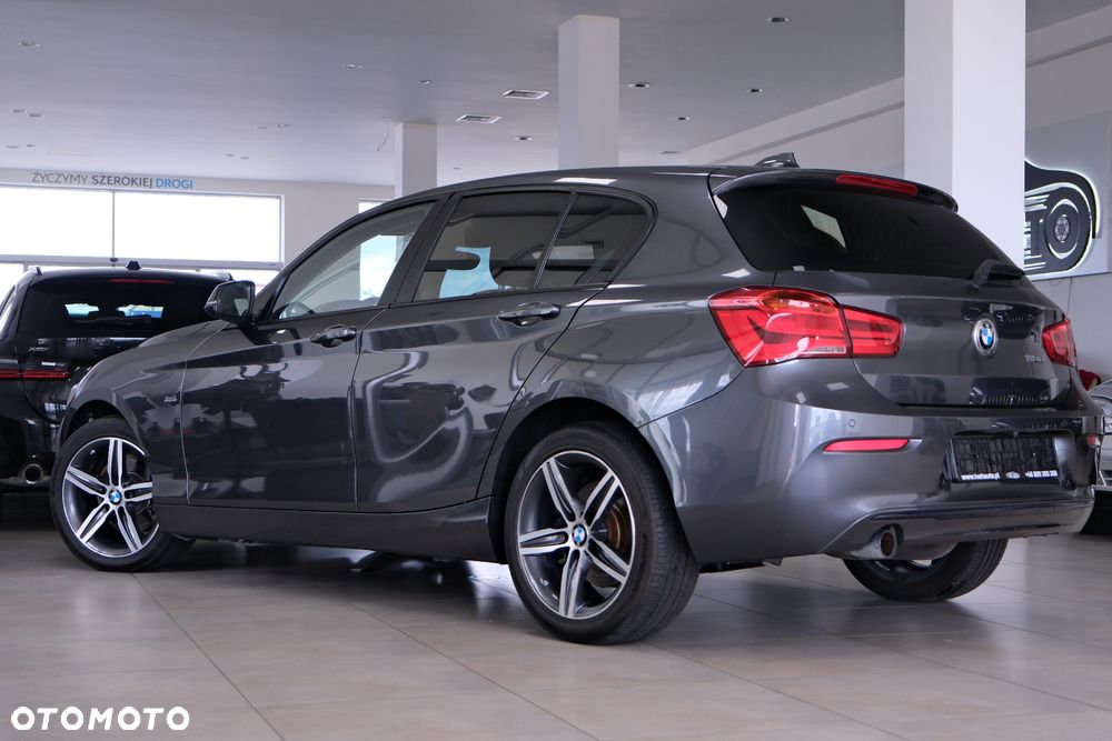 BMW Seria 1 118d Sport Line - 10